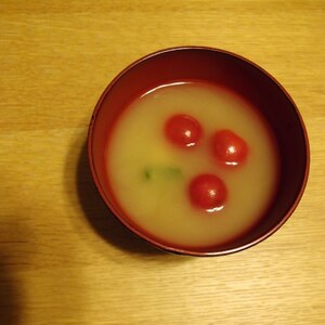 なすトマトピーマン長ネギと豆腐の味噌汁